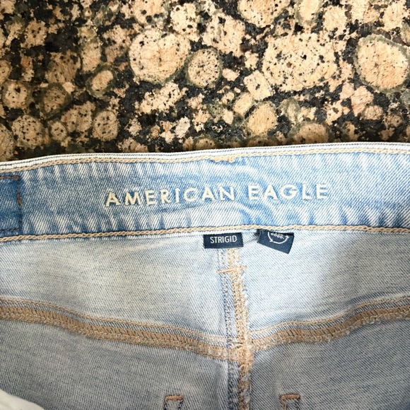 American Eagle High Rise Baggy Wide Leg Ankle Jeans Light Wash Denim Size 0R - Picture 4 of 7
